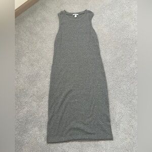 Nine West Gray Ribbed Maxi Dress